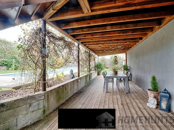 4 Bedroom Villa/House in Saint Genis Pouilly 2