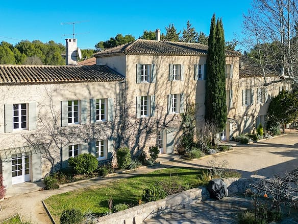 7 Bedroom Villa/House in Aix En Provence 36