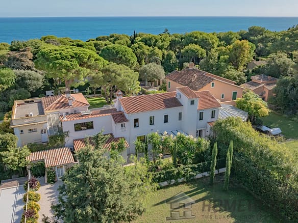 7 Bedroom Villa/House in St Jean Cap Ferrat 9