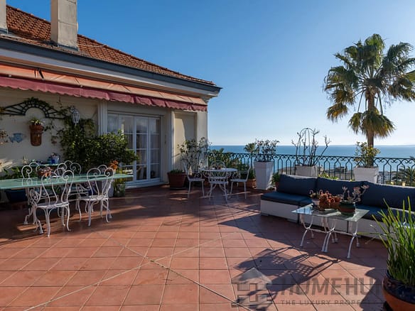 2 Bedroom Apartment in Nice - Mont Boron 20