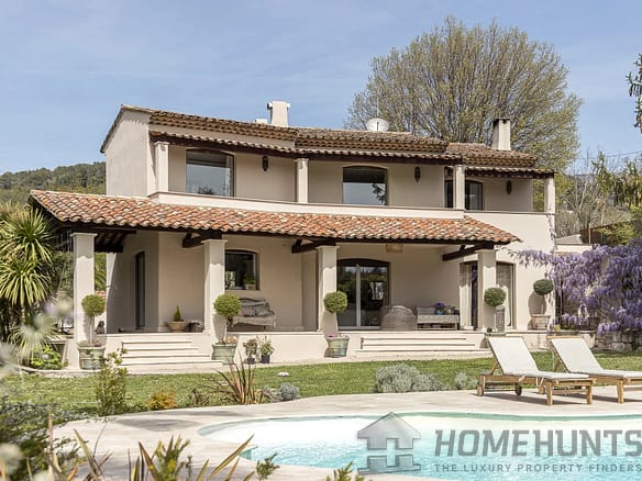 4 Bedroom Villa/House in Grasse 34