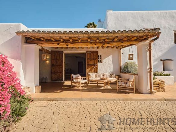 8 Bedroom Villa/House in Puig D'en Valls 34