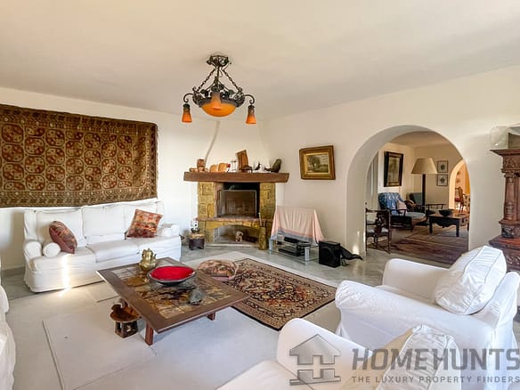 5 Bedroom Villa/House in Seillans 2