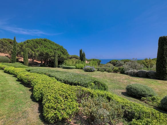 6 Bedroom Villa/House in Saint Tropez 4