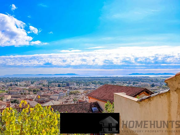 4 Bedroom Villa/House in Hyeres 28