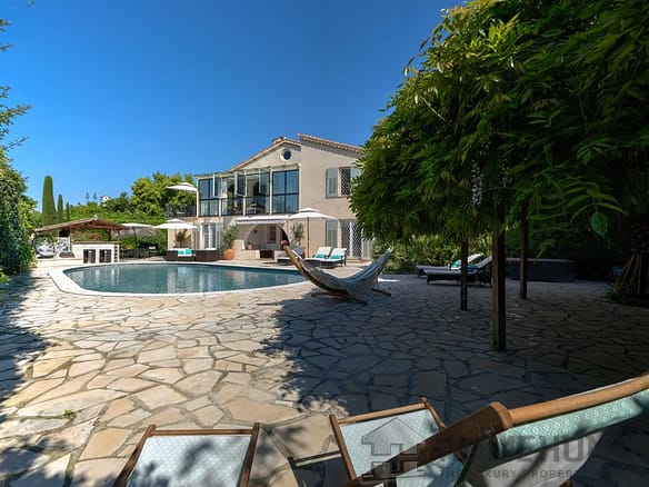 5 Bedroom Villa/House in Cap D Antibes 6