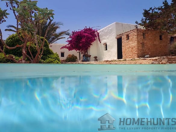 2 Bedroom Villa/House in Formentera 26