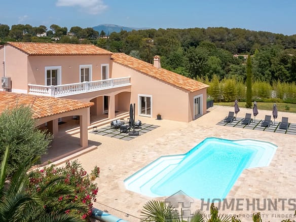 5 Bedroom Villa/House in Valbonne 20