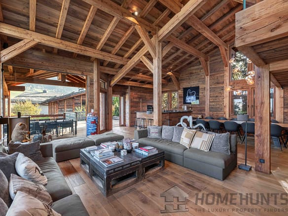 6 Bedroom Chalet in Combloux 7