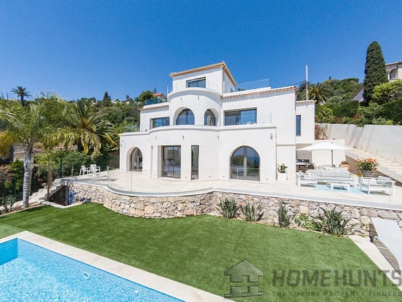 5 Bedroom Villa/House in Cannes 2