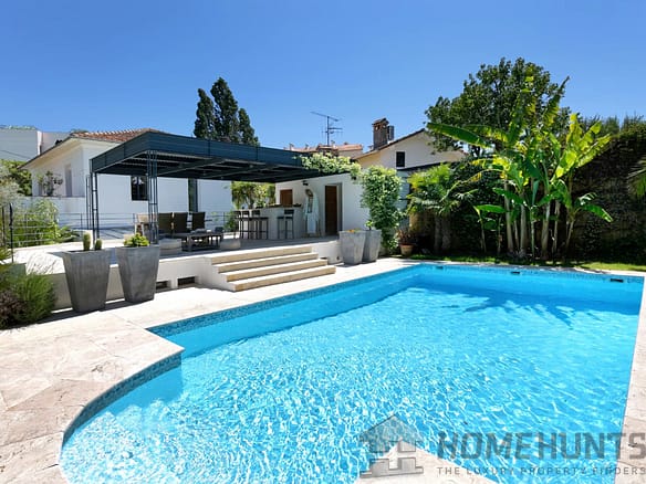 5 Bedroom Villa/House in Cannes 22