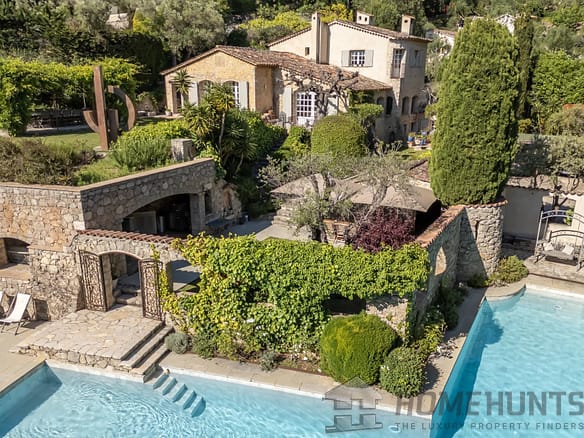 5 Bedroom Villa/House in Mouans Sartoux 22