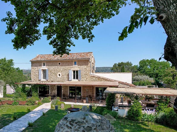 3 Bedroom Villa/House in Uzes 34