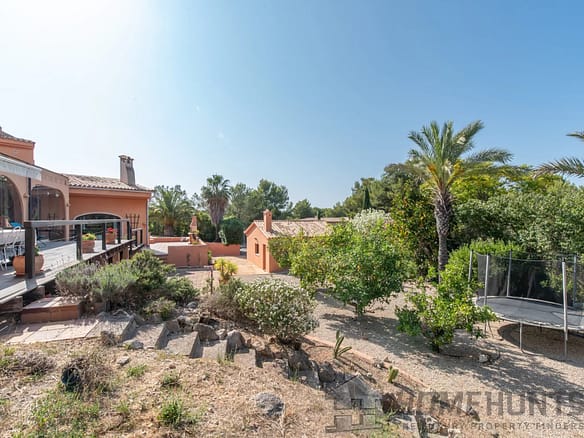4 Bedroom Villa/House in Santa Ponsa 2