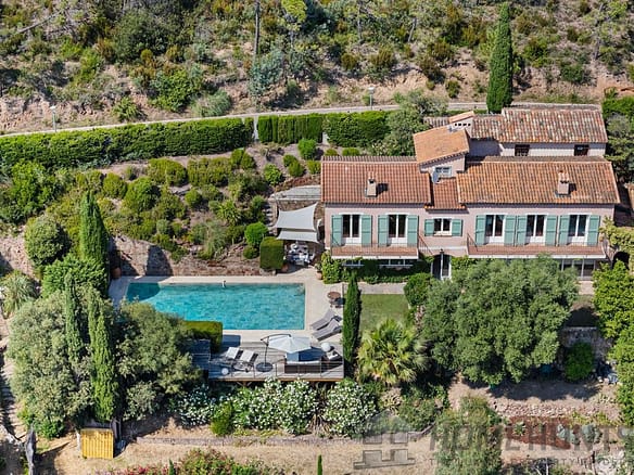 5 Bedroom Villa/House in Theoule Sur Mer 20