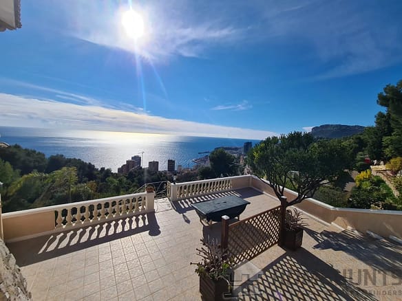 3 Bedroom Villa/House in Roquebrune Cap Martin 30