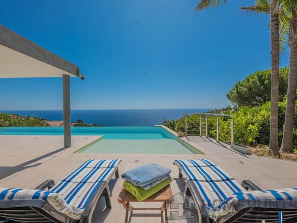 4 Bedroom Villa/House in Les Issambres 26