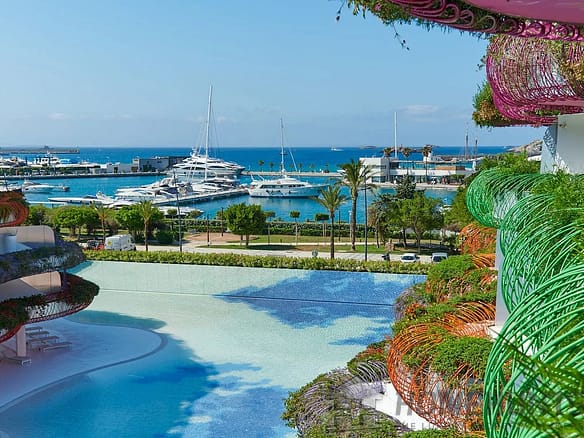 2 Bedroom Apartment in Ibiza 30