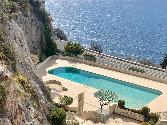2 Bedroom Apartment in Nice - Mont Boron 30