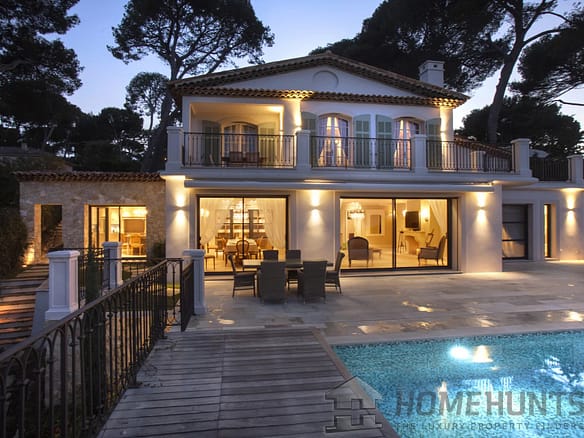 5 Bedroom Villa/House in Cap D Antibes 26