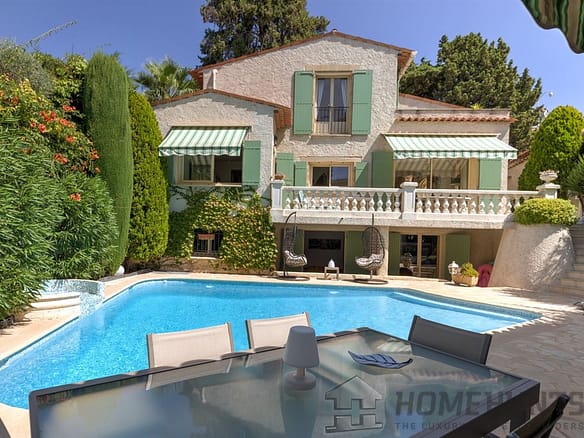 4 Bedroom Villa/House in Cannes 20