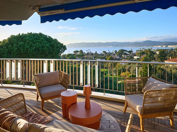 5 Bedroom Apartment in Cap D Antibes 12