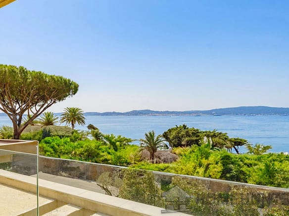 4 Bedroom Villa/House in Ste Maxime 30