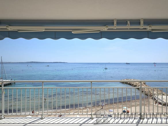 3 Bedroom Apartment in Cannes 34