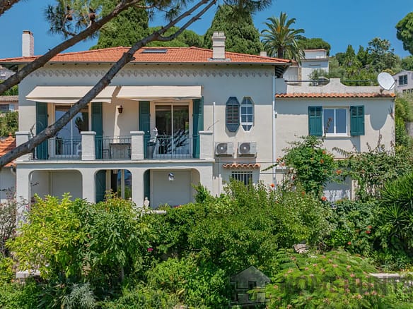 4 Bedroom Villa/House in Cannes 24