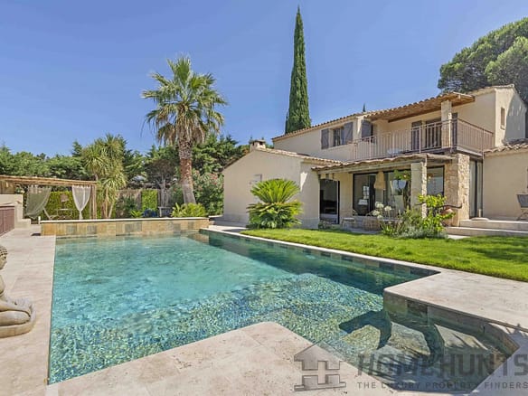 5 Bedroom Villa/House in Gassin 9