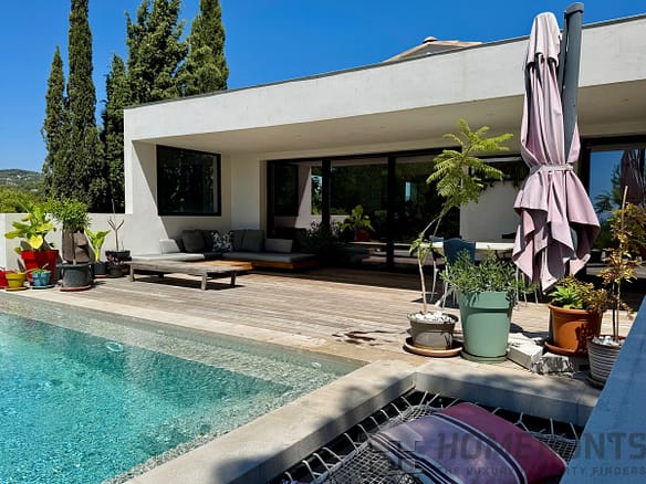 5 Bedroom Villa/House in Bandol 5