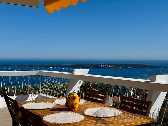 3 Bedroom Apartment in Cannes 12