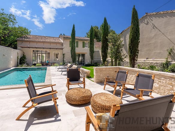 6 Bedroom Villa/House in Eygalieres 18