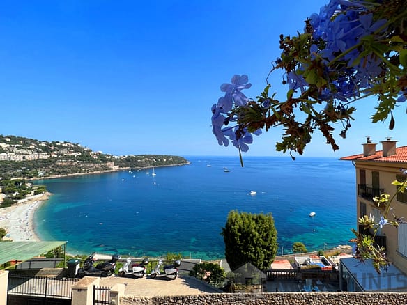 8 Bedroom Villa/House in Roquebrune Cap Martin 16