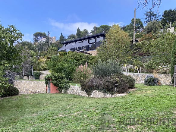 5 Bedroom Villa/House in Peille 10