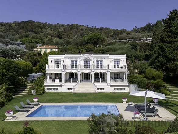8 Bedroom Villa/House in Cannes 36