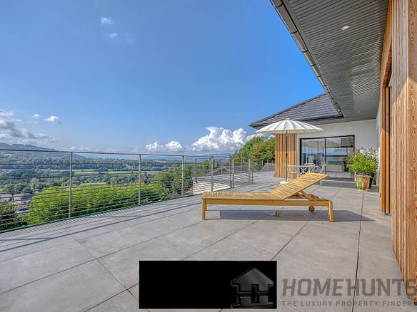 4 Bedroom Villa/House in Hauteville Sur Fier 14