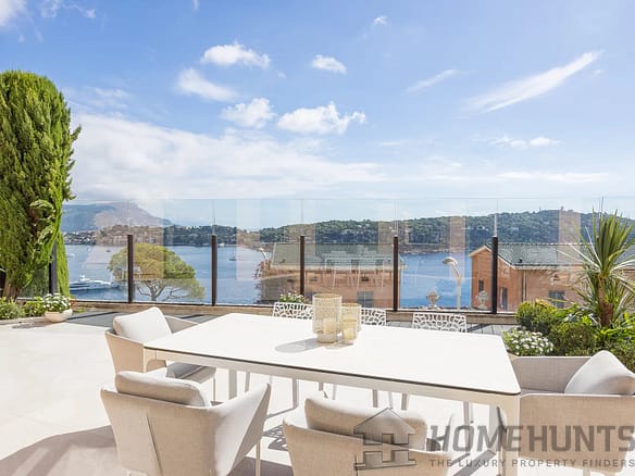 3 Bedroom Apartment in Nice - Mont Boron 8