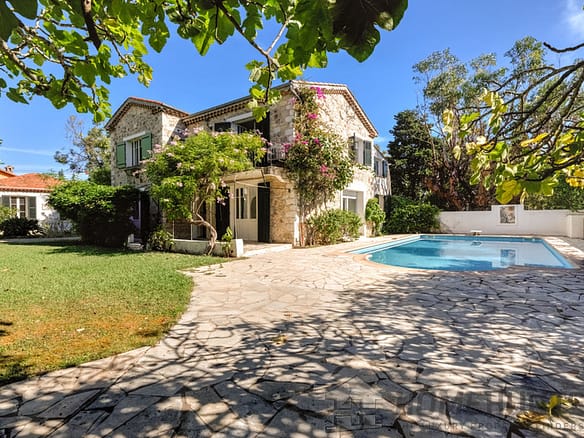 4 Bedroom Villa/House in Cap D Antibes 30