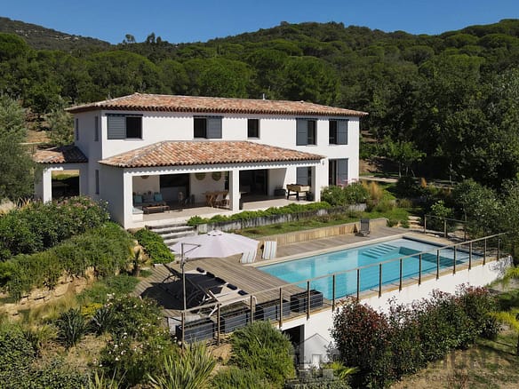 5 Bedroom Villa/House in Grimaud 30