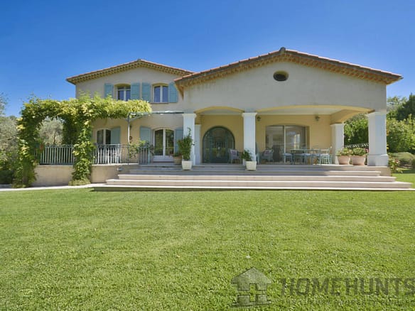 6 Bedroom Villa/House in Chateauneuf Grasse 6