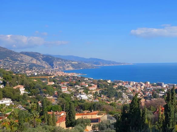 4 Bedroom Villa/House in Roquebrune Cap Martin 6