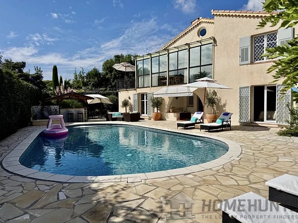 5 Bedroom Villa/House in Juan Les Pins 14