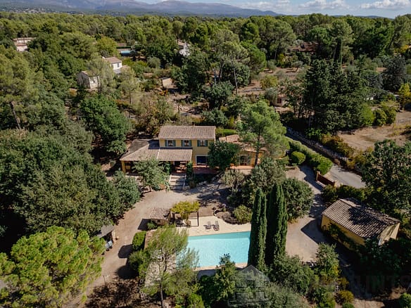 4 Bedroom Villa/House in Fayence 30