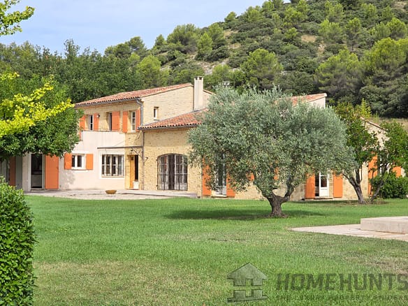 5 Bedroom Villa/House in Lourmarin 36