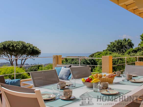 4 Bedroom Villa/House in Les Issambres 22