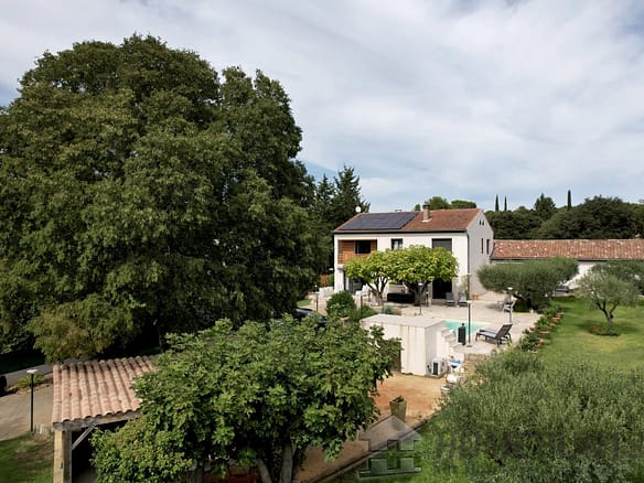 5 Bedroom Villa/House in Uzes 10