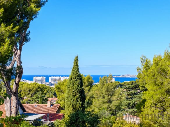 5 Bedroom Villa/House in Marseille 26