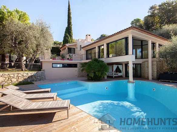 4 Bedroom Villa/House in Villefranche Sur Mer 4