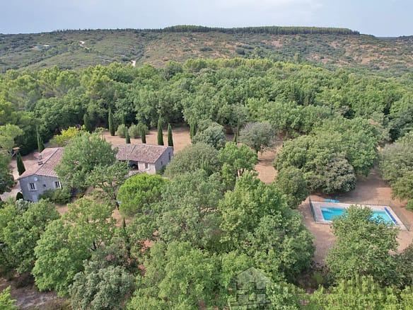 4 Bedroom Villa/House in Uzes 8